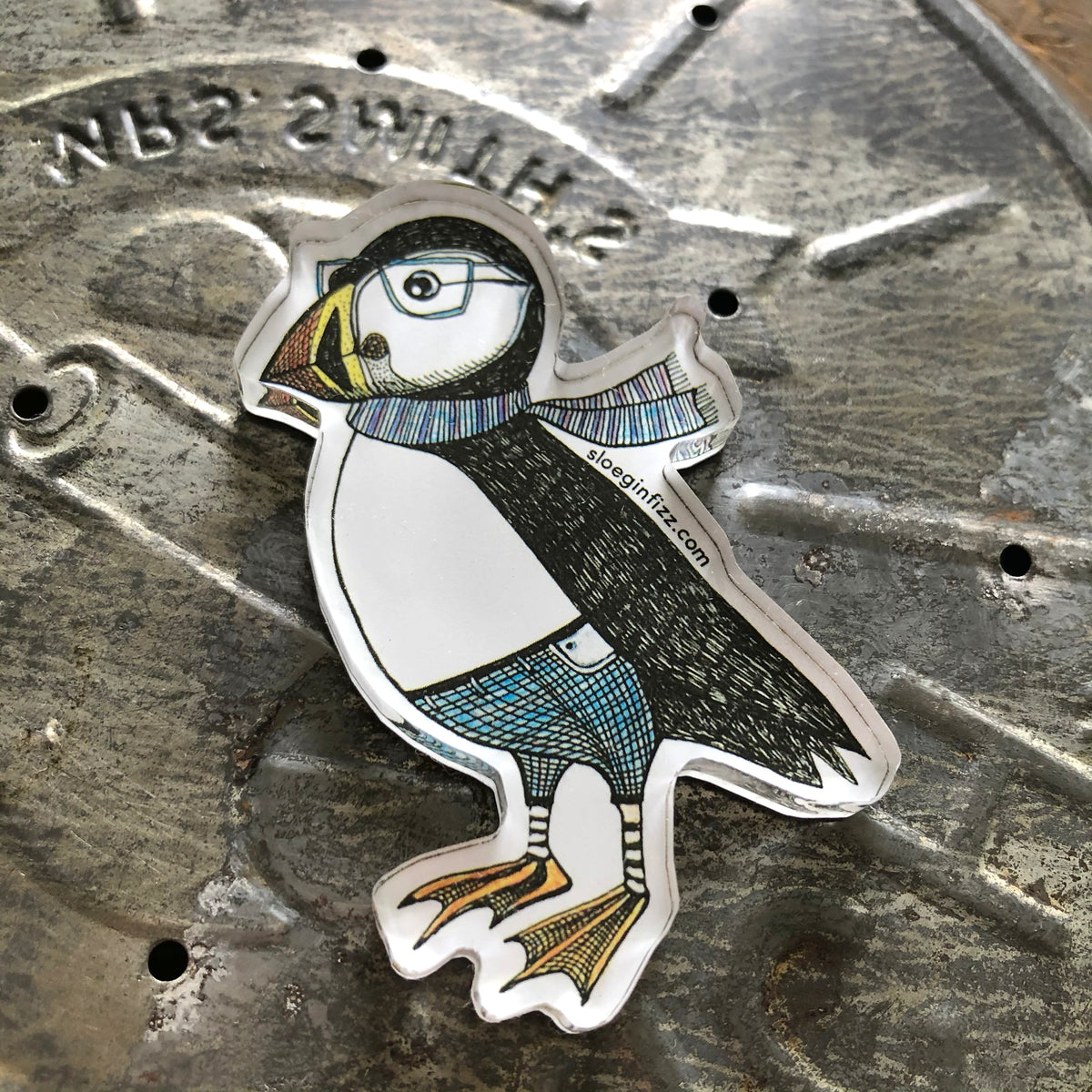 Dapper Puffin Refrigerator Magnet – Sloe Gin Fizz
